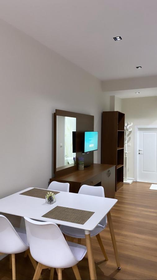 Armando'S House Durres Apartment Екстериор снимка