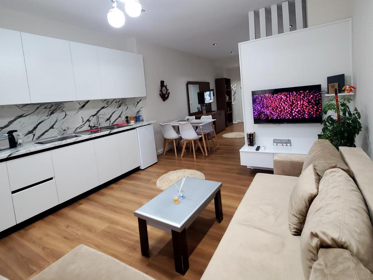 Armando'S House Durres Apartment Екстериор снимка