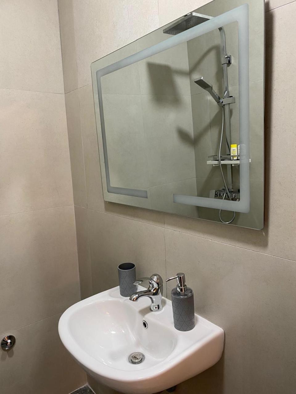 Armando'S House Durres Apartment Екстериор снимка